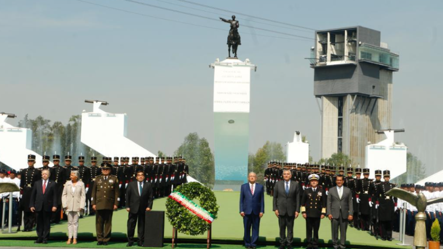 Encabeza AMLO ceremonia por el 160 Aniversario de la Batalla de Puebla