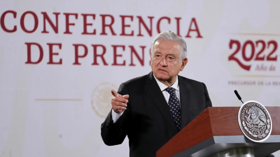 Rechaza AMLO espionaje del Ejército a periodistas y opositores