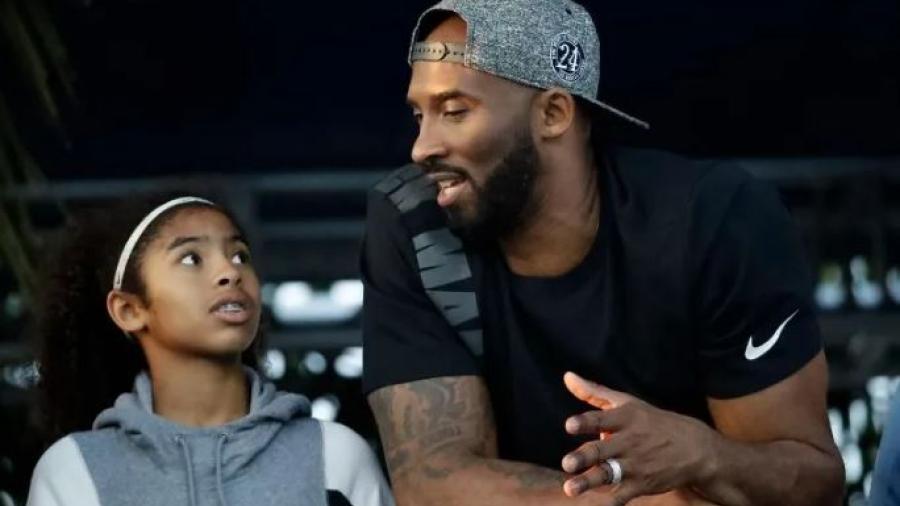 Niebla habría desorientado a piloto que conducía avión donde viajaba Kobe Bryant