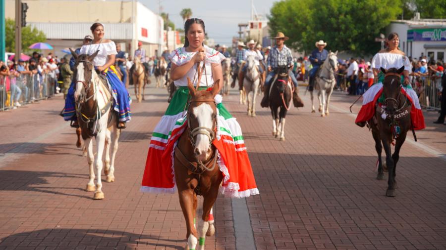 Invitan al tradicional desfile cívico por el aniversario de la Independencia de México