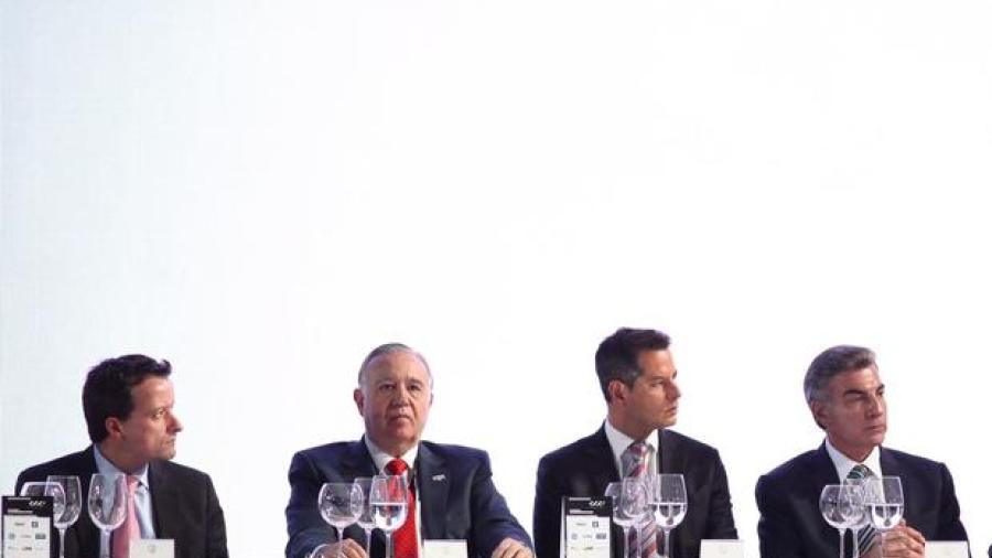 Murat participa en la Trigésima Cuarta Asamblea del CCE