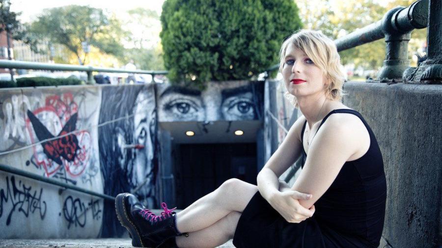 Busca Chelsea Manning candidatura al Senado de EU