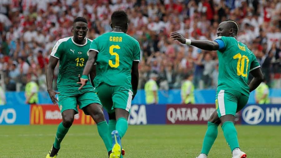 Senegal sorprende a Polonia y los vence 2-1 
