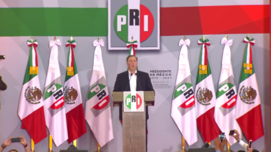José Antonio Meade se registra como precandidato del PRI a la Presidencia de la República