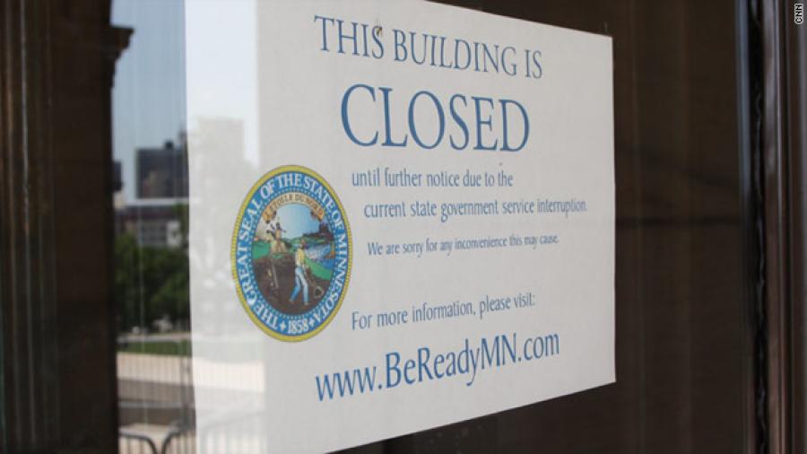 EU queda al borde de cierre de gobierno por falta de presupuesto; senado no llega a acuerdo