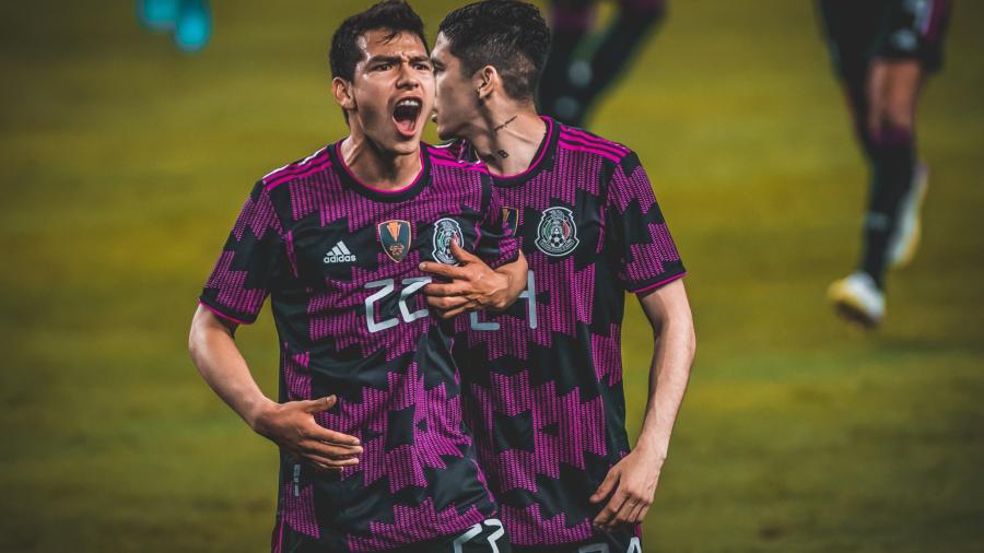 México saca victoria a Islandia