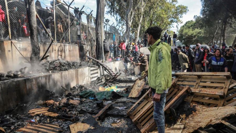 Alemania y Francia acogerán a niños sin hogar del campamento de Moria