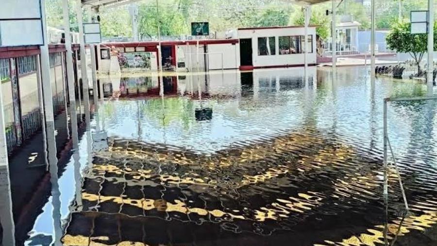 SET suspende clases y anuncia fechas de reanudación tras inundaciones 