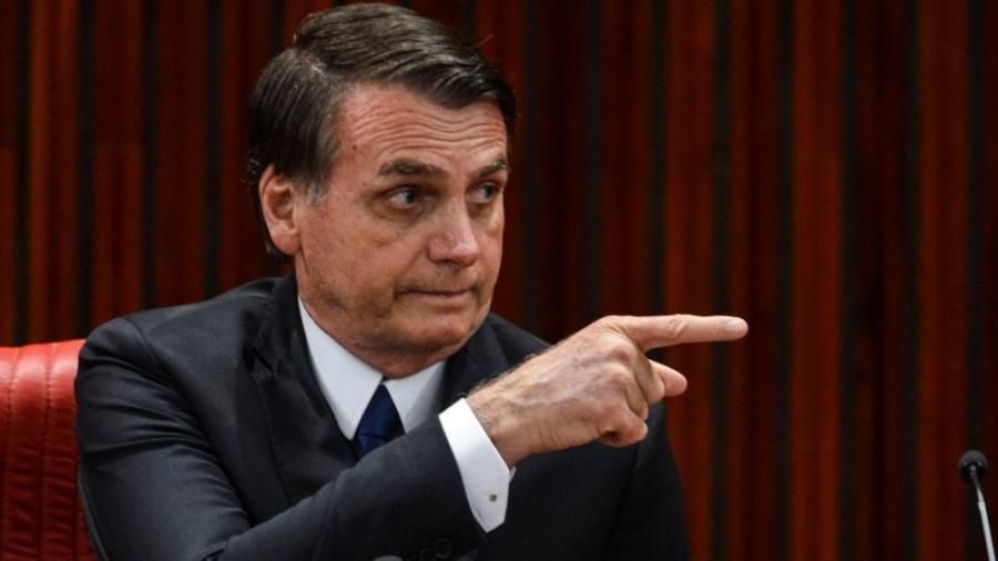 Firma Bolsonaro decreto para terminar con el horario de verano en Brasil