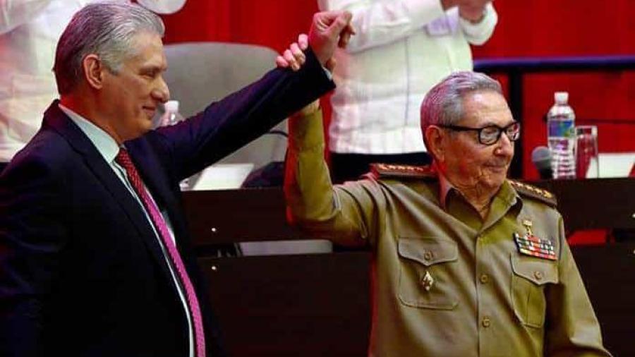 Díaz-Canel sucede a Raúl Castro al frente del Partido Comunista de Cuba