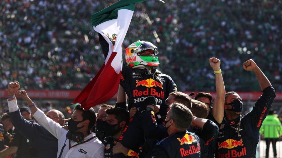 Checo Pérez termina 3° en el GP de México