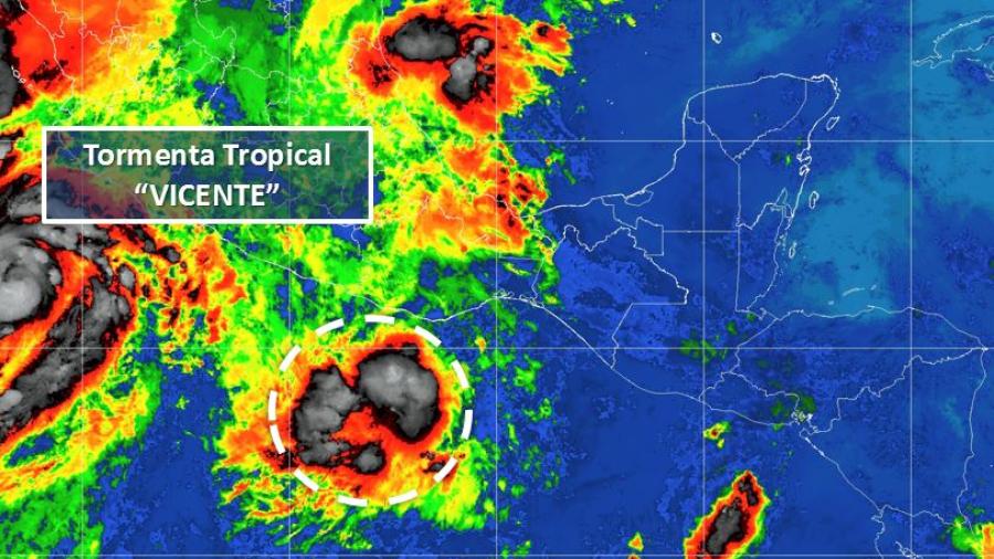 &ldquo;Vicente&rdquo; se desplaza hacia el oeste-suroeste
