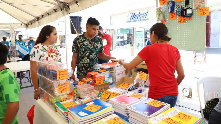 Aprovechan más de 5 mil familias apoyo del Gobierno de Reynosa en este regreso a clases 
