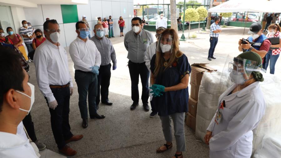 Recibe una vez más la UMF40 insumos para Héroes de la Salud