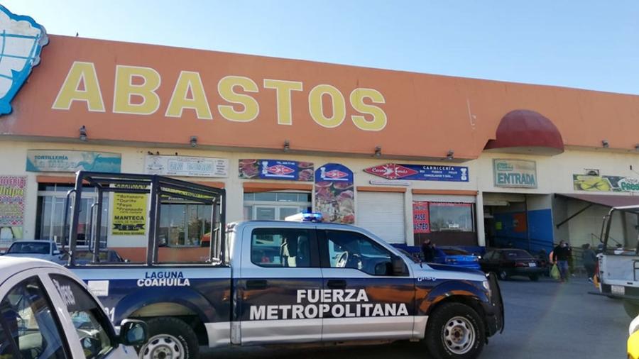 Asaltan a mujer y le quitan 800 mil pesos en efectivo