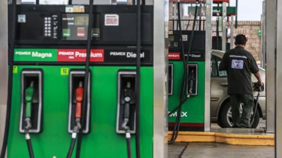  Gasolina Premium y diésel bajarán un centavo este martes; precios se mantienen hasta el miércoles 