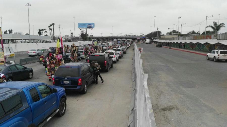 Miles de mexicanos secundan boicot en la frontera con EEUU
