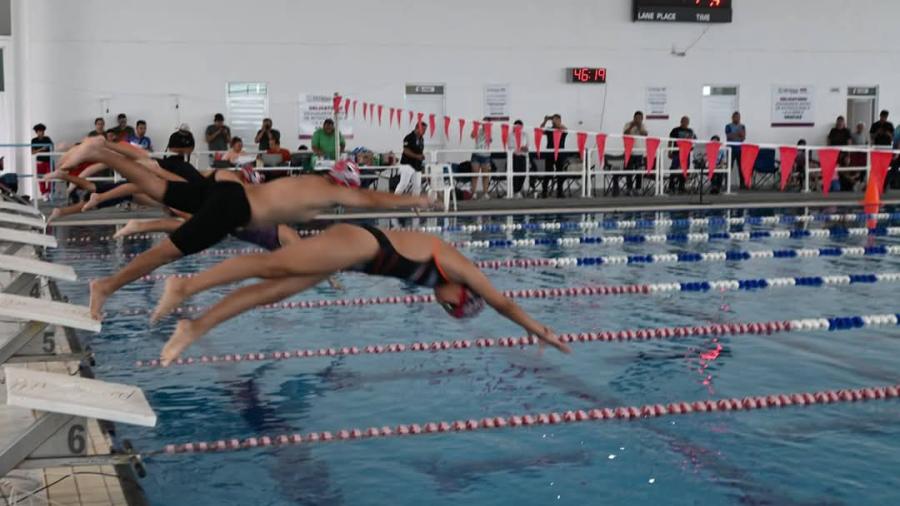 Forma parte del Equipo de Natación del Polideportivo Reynosa