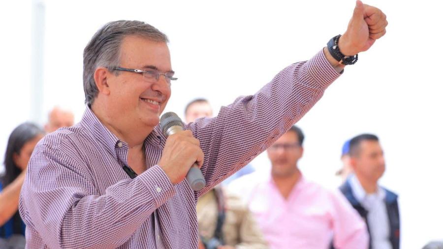 Ebrard rechaza inscribirse como precandidato por MC
