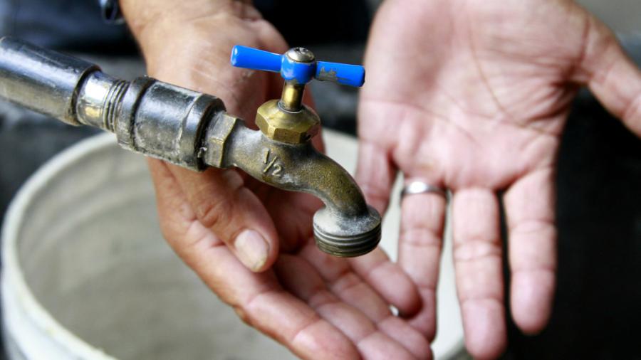 Más de 500 familias sin agua en Madero