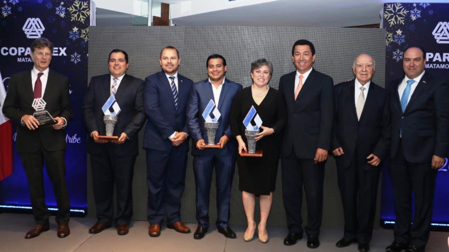 Reconoce alcalde Mario López a socios de COPARMEX,  en entrega de galardones “Don Arturo Garza Uribe”