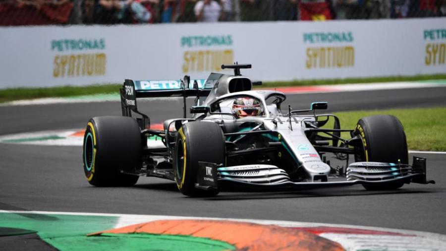 Leclerc se lleva el GP de China Virtual