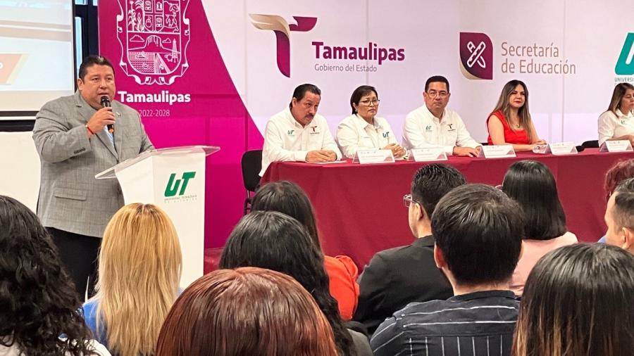 Entrega la Universidad Tecnológica de Altamira 380 nuevos títulos profesionales