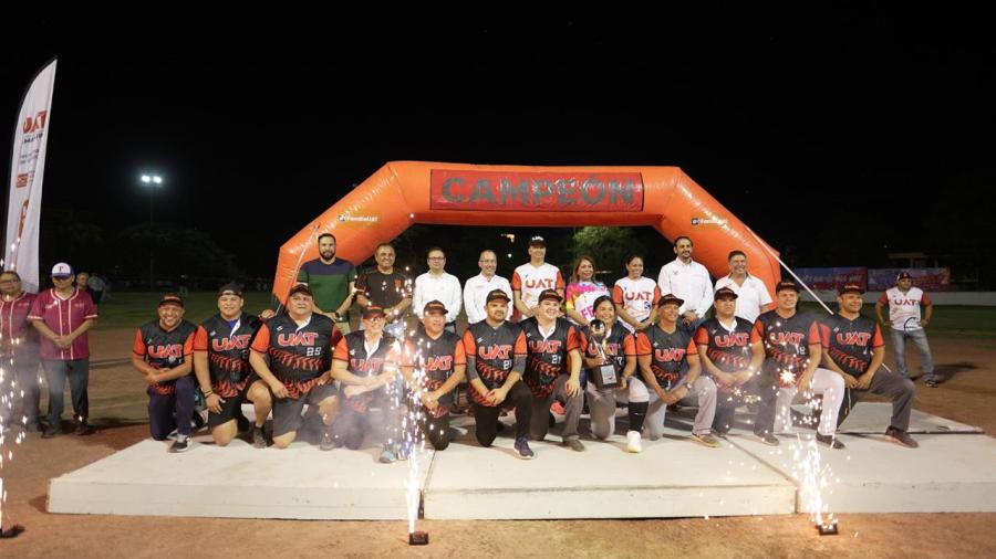 Con gran éxito cierra el Torneo de Softbol de Funcionarios, Maestros y Empleados de la UAT