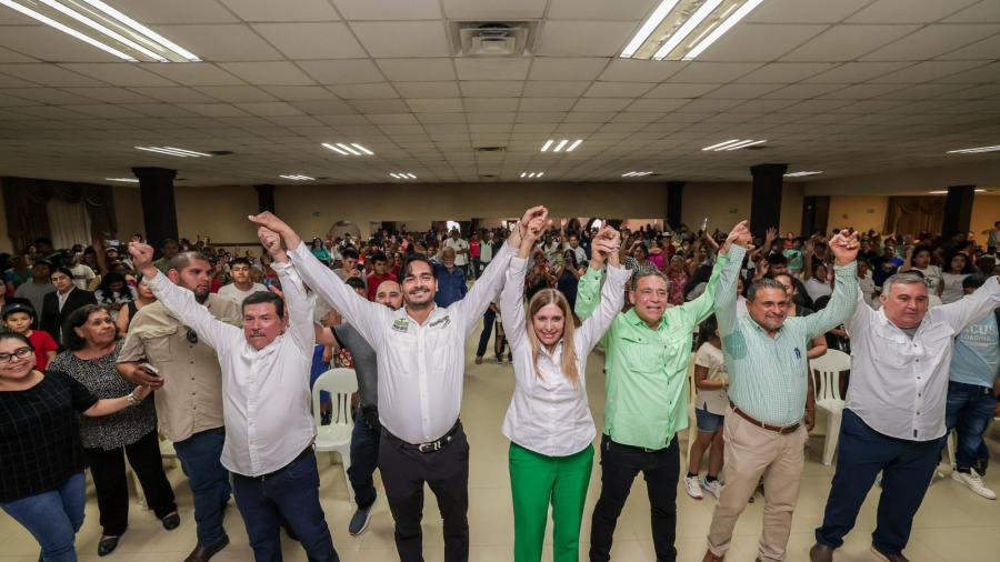 Carlos Peña, Maki Ortiz y Eugenio Hernández tiene fructífera reunión con el Sindicato Único de Trabajadores Electricistas de la República Mexicana en Reynosa 