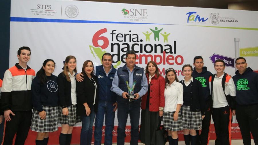 Inauguran Gobernador y Alcalde "feria nacional del empleo para mujeres"
