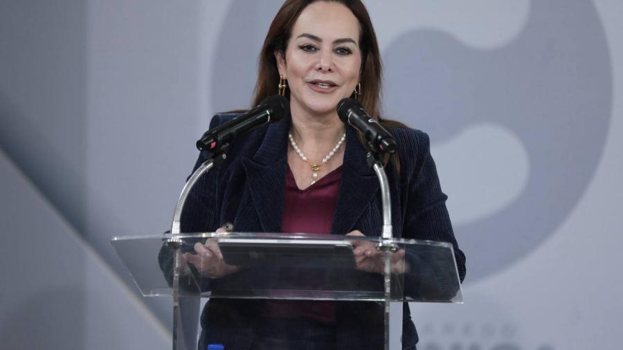 Destaca alcaldesa Carmen Lilia Canturosas liderazgo de aduana de Nuevo Laredo