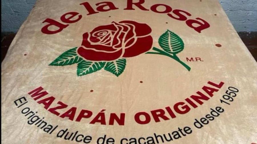 Crean cobertor del Mazapán de la Rosa