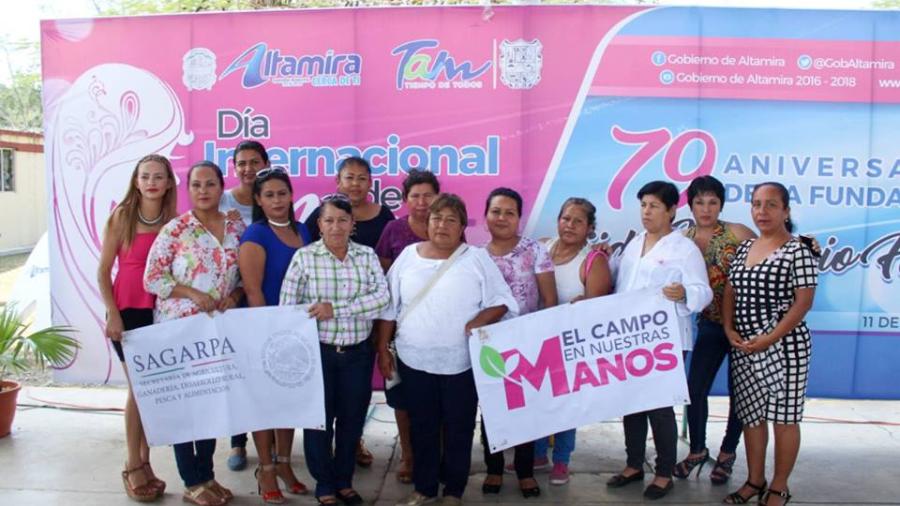 Celebran Aniversario 79 de Maclovio Herrera