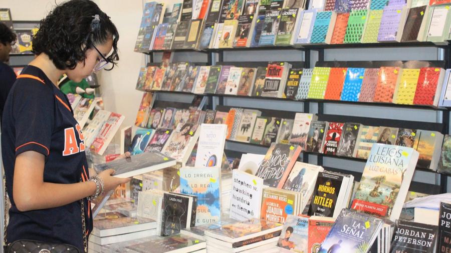 UAT prepara Feria Universitaria del Libro 2023 en Nuevo Laredo y Tampico