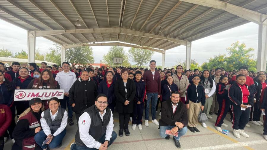 Beneficia IMJUVE a más de 3 mil alumnos con brigadas de `Contacto Joven'