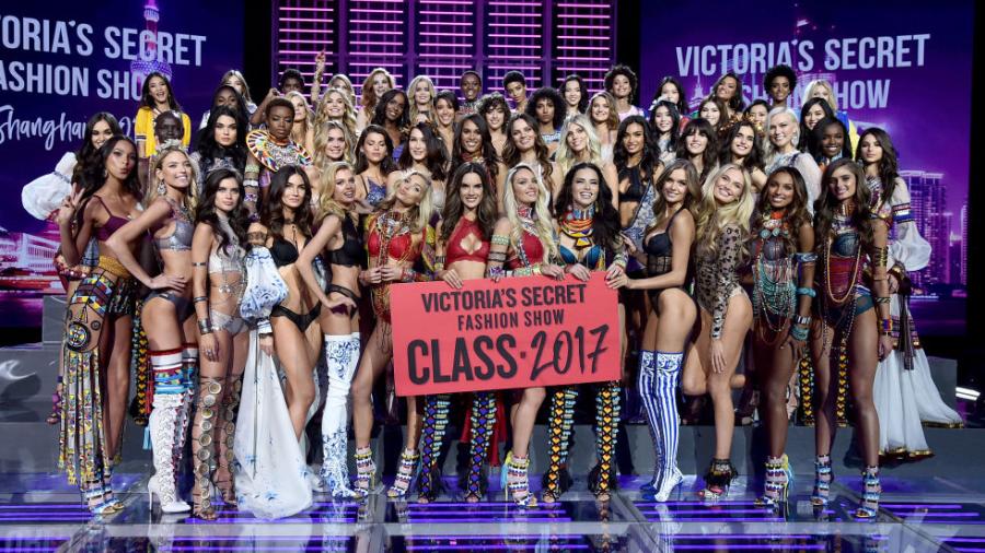 Todas las imagenes desfile Victoria's Secret 2017