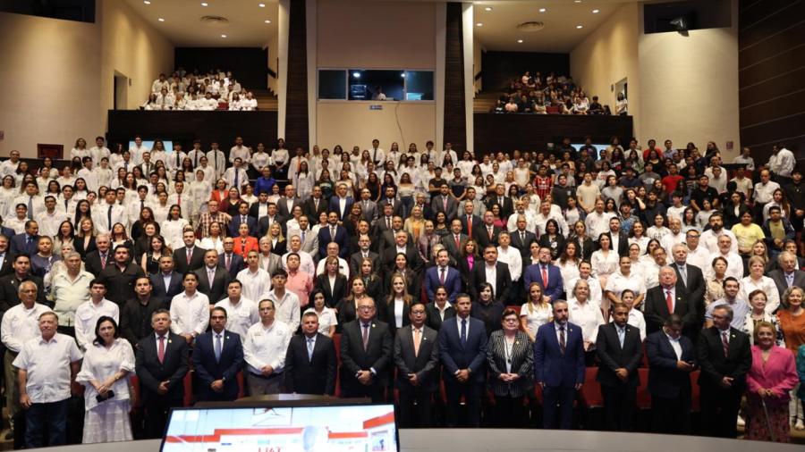 Conmemora la UAT 75 años de historia, transformación y compromiso social