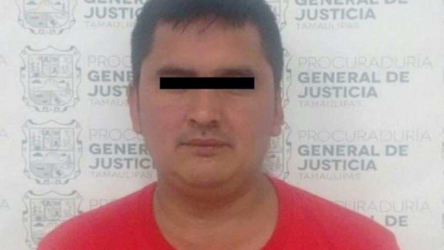 Vincula a proceso a sujeto por el delito de homicidio calificado