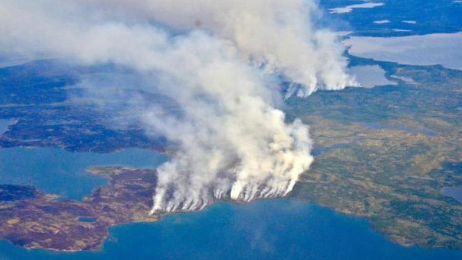 Detectan monóxido de carbono por incendios en el Amazonas