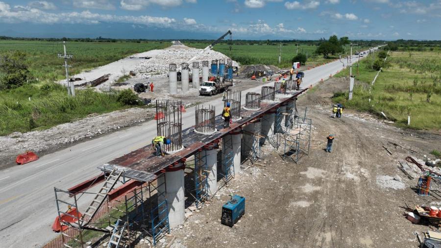 Genera gobierno de Américo 117 mil empleos directos con inversión en obra pública