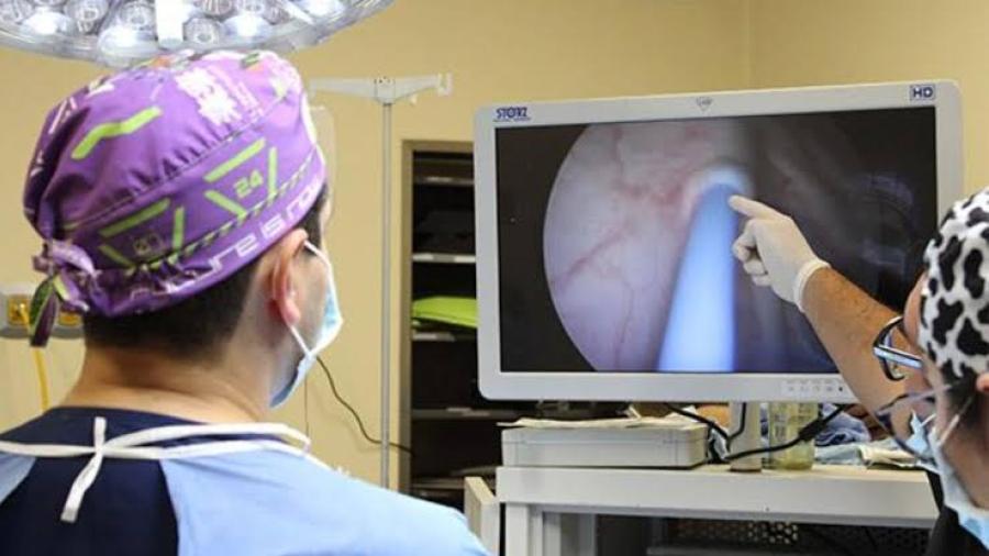 Extirpan tumor de casi 23 kilos a mujer en Querétaro; se recupera con éxito