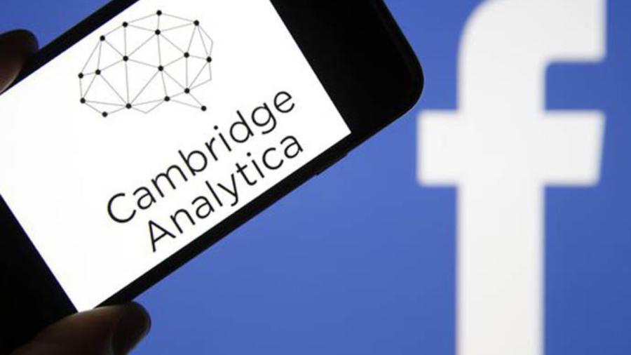 Facebook recibe multa de 5 mil mdd