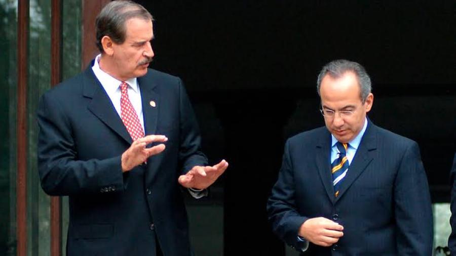 Morena pide a FGR investigar a Felipe Calderón y Vicente Fox