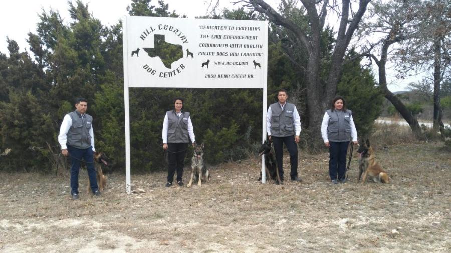Personal de la PGJ de Tamaulipas recibe capacitación para el adecuado manejo canino