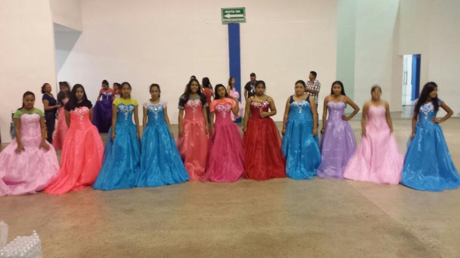 Adolescentes celebrarán este sábado sus XV años