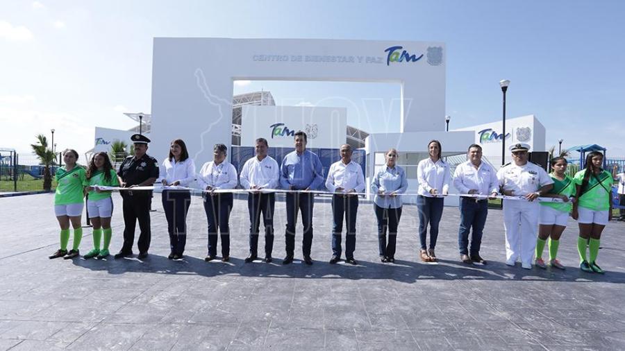 Inaugura Gobernador Centro de Bienestar y Paz en Soto La Marina.