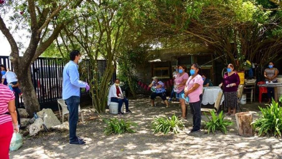 Voluntariado DIF Reynosa lleva apoyo alimenticio al ejido Periquitos