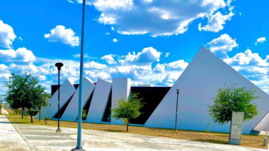 Brindan asesoría psicológica gratuita a jóvenes en el IMJUVE