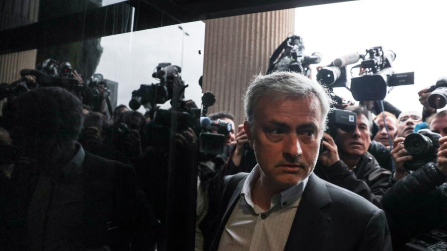 Mourinho paga 3.3 mde para dejar su problema con Hacienda en España