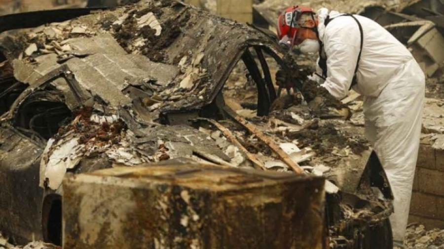 Aumenta a 51 los muertos por incendios en California